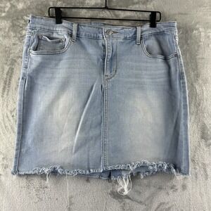 Levi's Jean Skirt Women's 32 (14) Blue Medium / Light Wash Denim Raw Hem